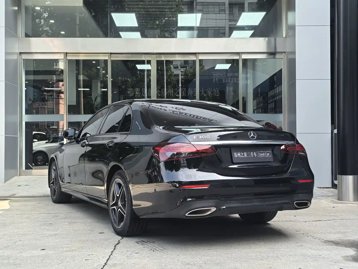 Mercedes-Benz E-Class id 4622303 из Китая 14