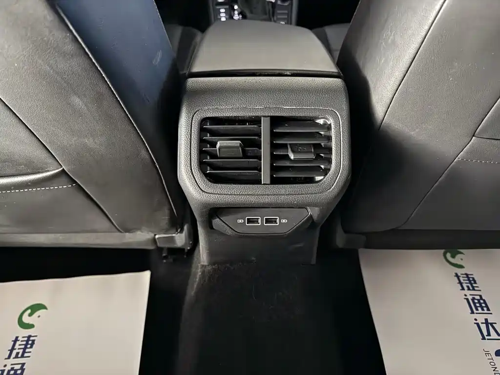Volkswagen Bora — миниатюра 8