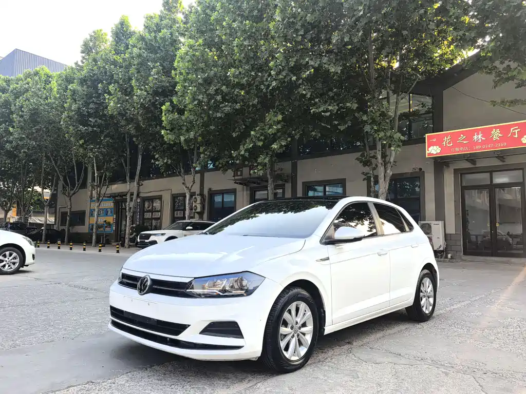Volkswagen Polo 2021