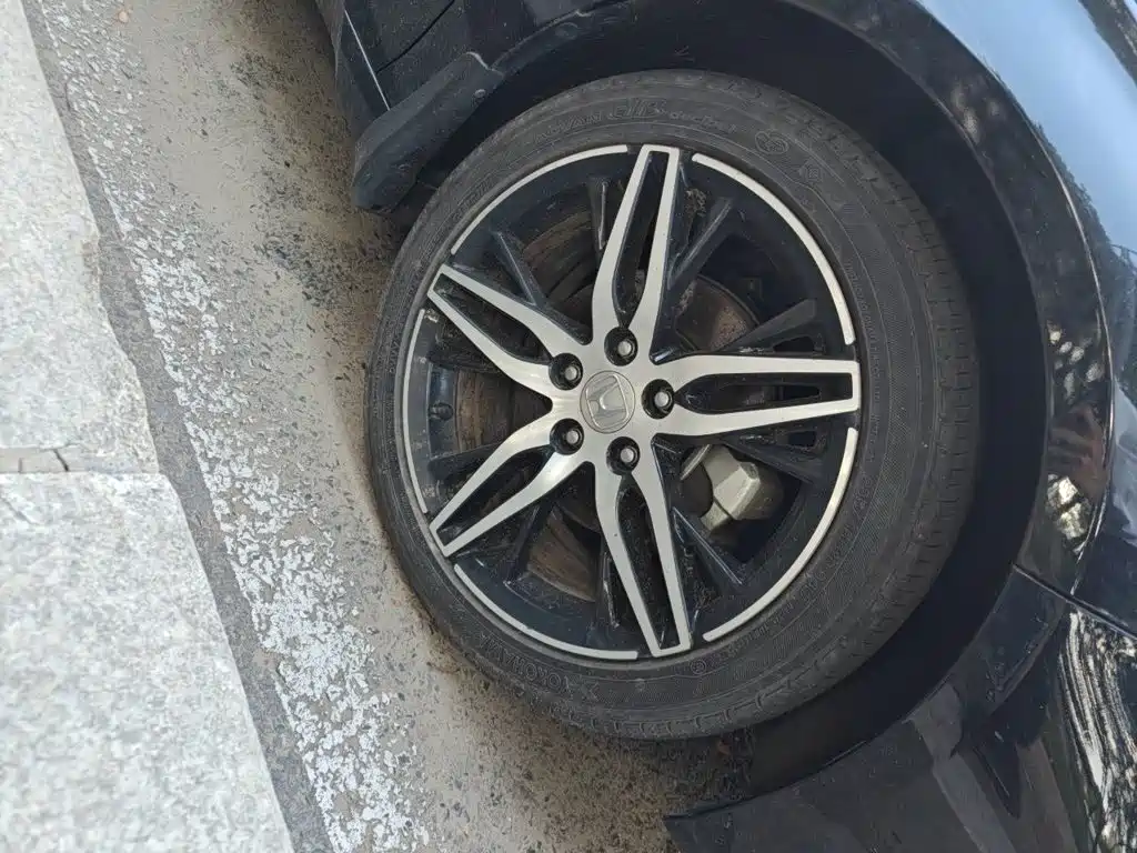 Honda Accord — миниатюра 24