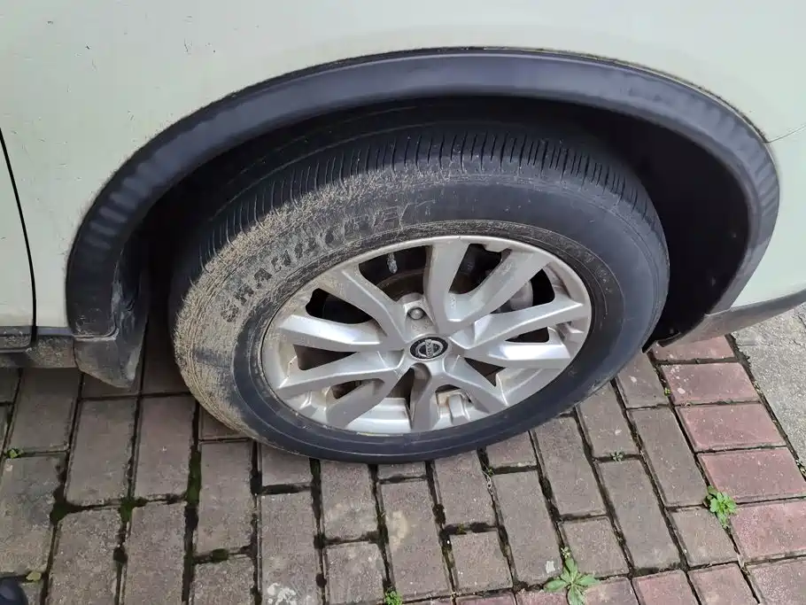 Nissan X-Trail — миниатюра 6