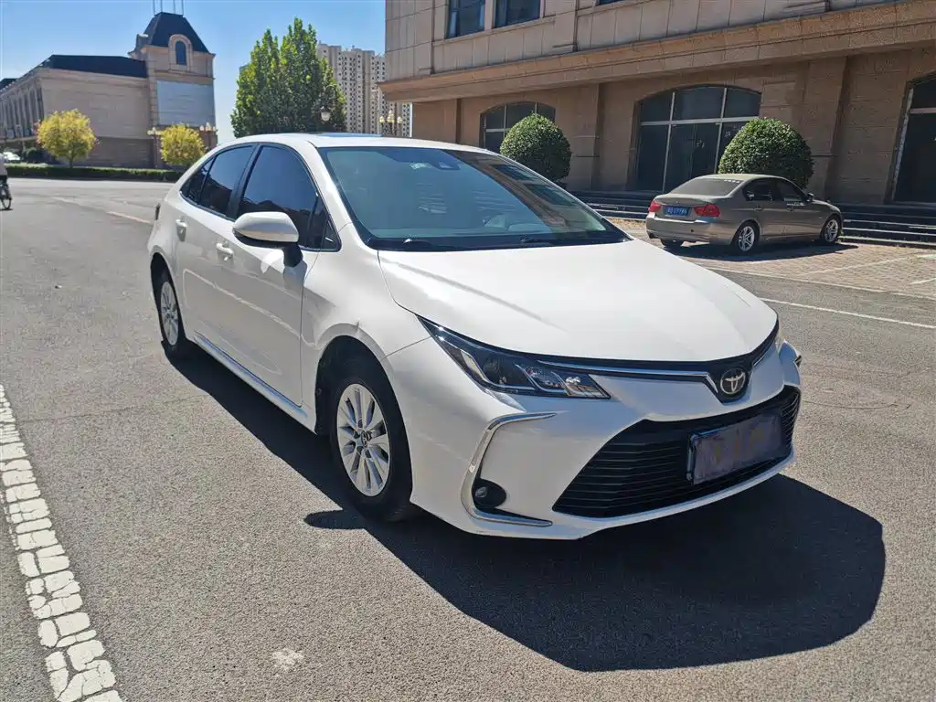 Toyota Corolla — миниатюра 3