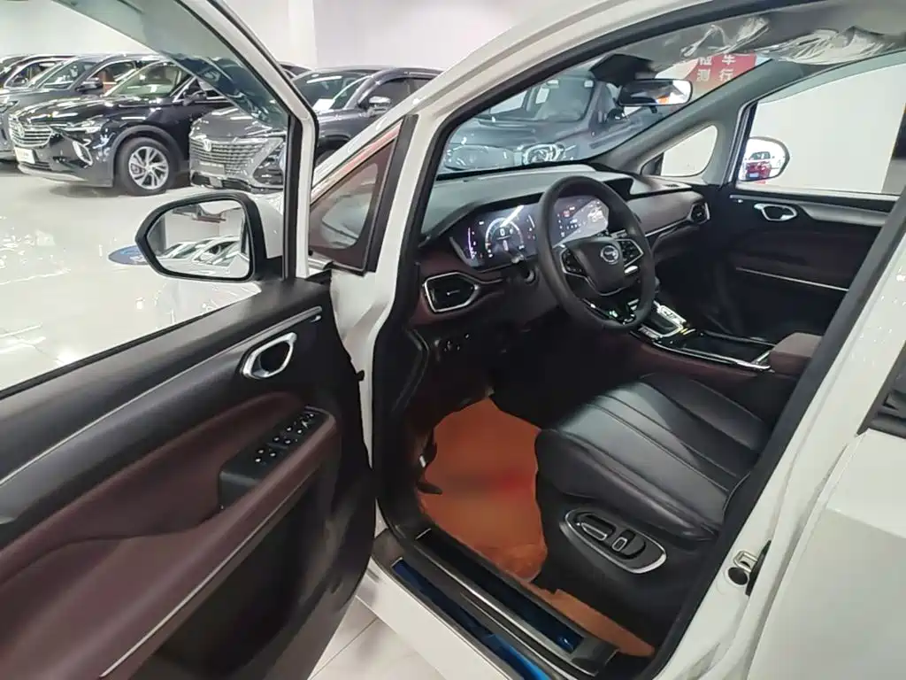 GAC Motor Trumpchi M6 — миниатюра 16