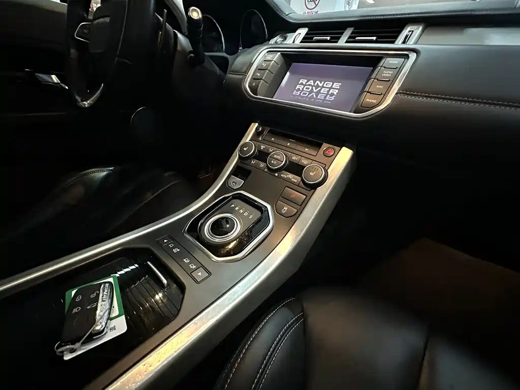 Land Rover Evoque (Import) — миниатюра 18