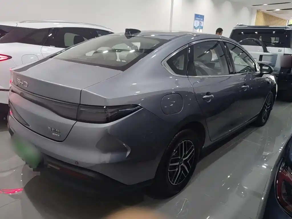 BYD Seal 05 DM-i — миниатюра 7