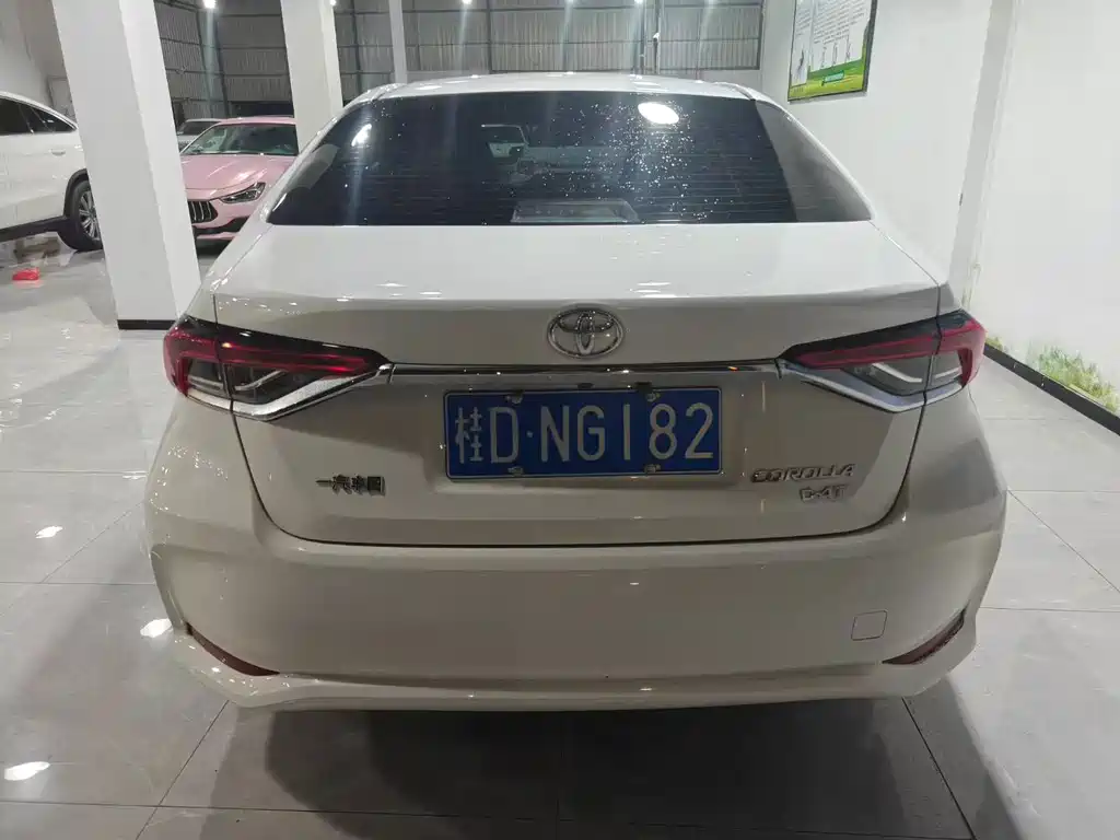 Toyota Corolla — миниатюра 7