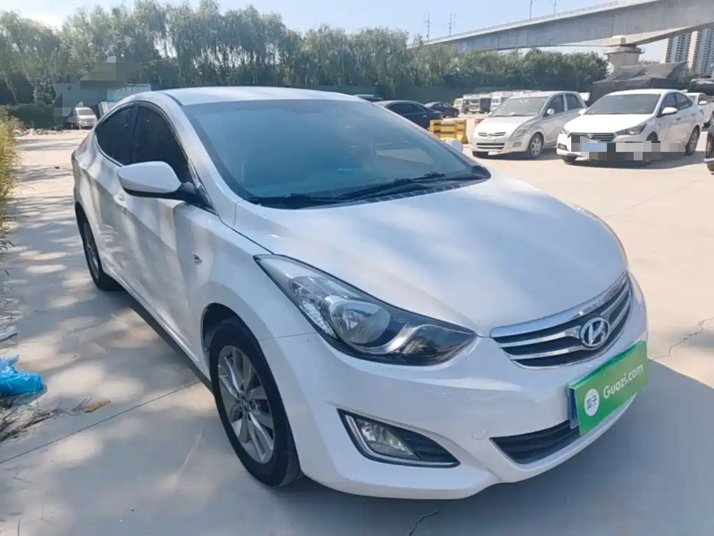 Hyundai Elantra Langdong — миниатюра 4