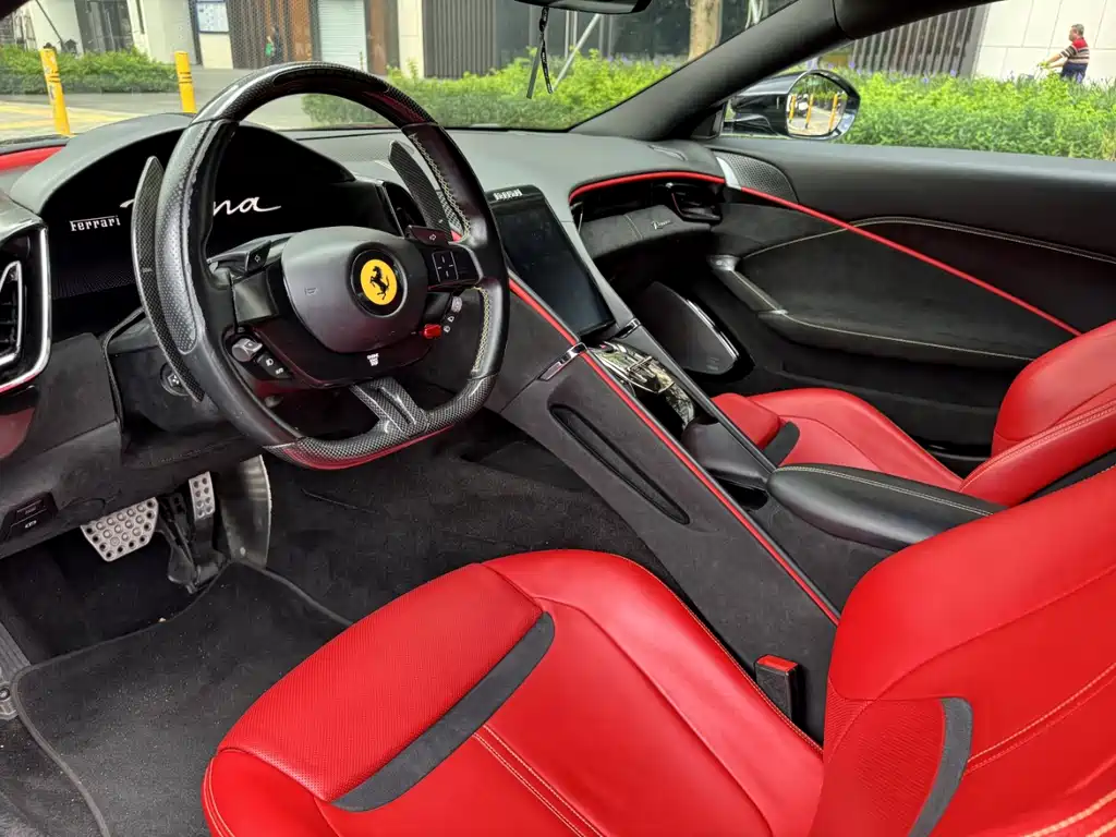 Ferrari Roma — миниатюра 4