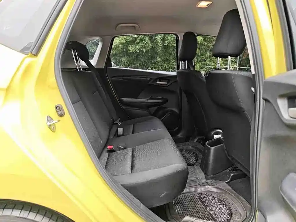 Honda Fit — миниатюра 16