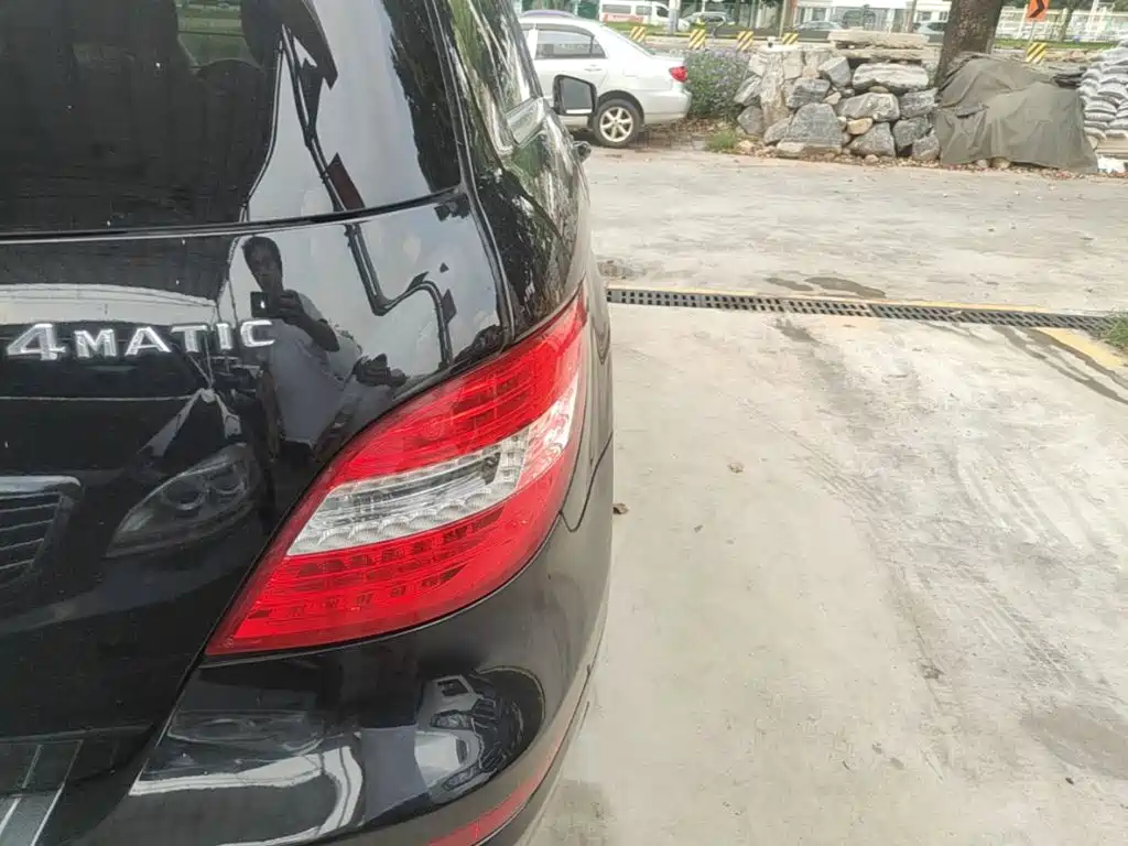 Mercedes-Benz R-Class — миниатюра 8