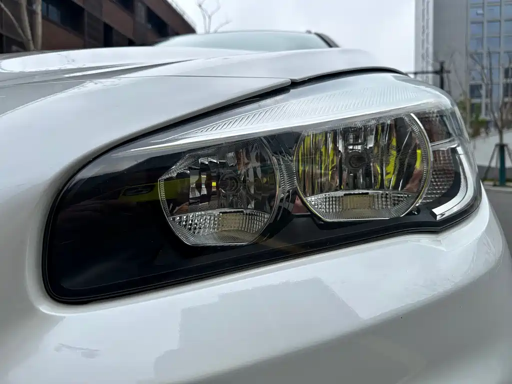 BMW 2 SERIES MULTIFUNCTIONAL STATION WAGON