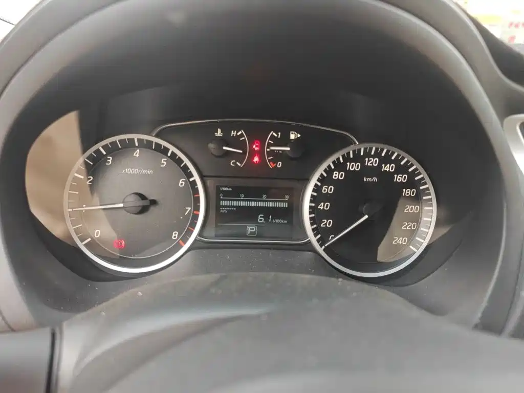 Nissan Sylphy — миниатюра 4