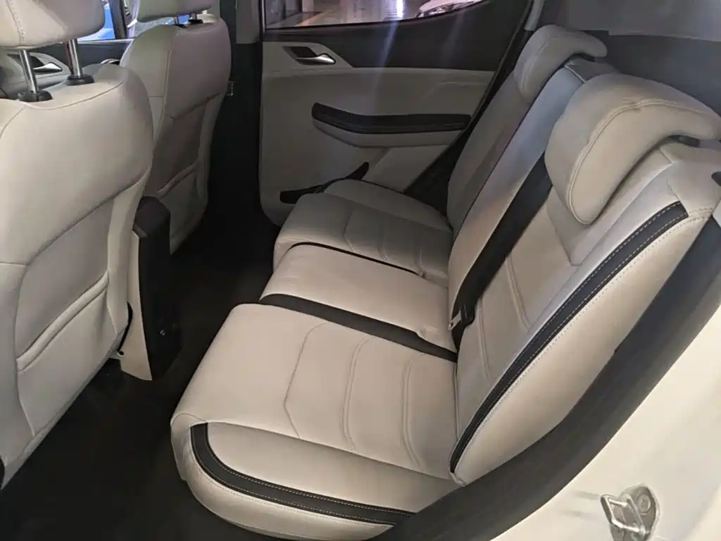 BYD Yuan Pro — миниатюра 17