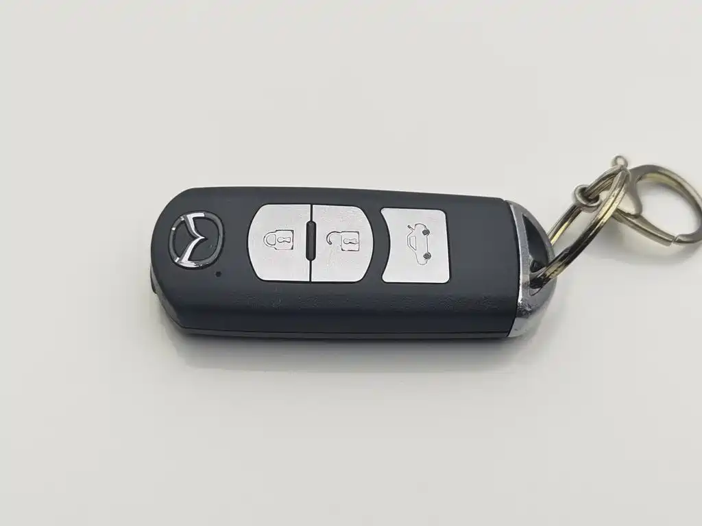 Mazda Atenza — миниатюра 19