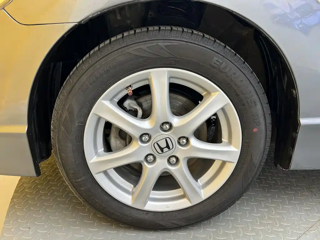 Honda Civic — миниатюра 10
