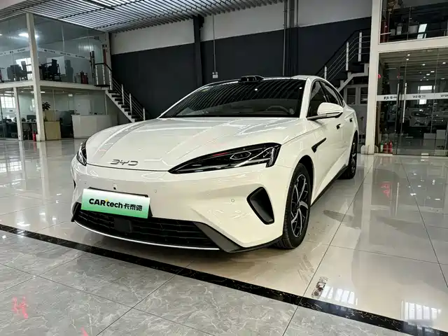 2025 BYD Seal