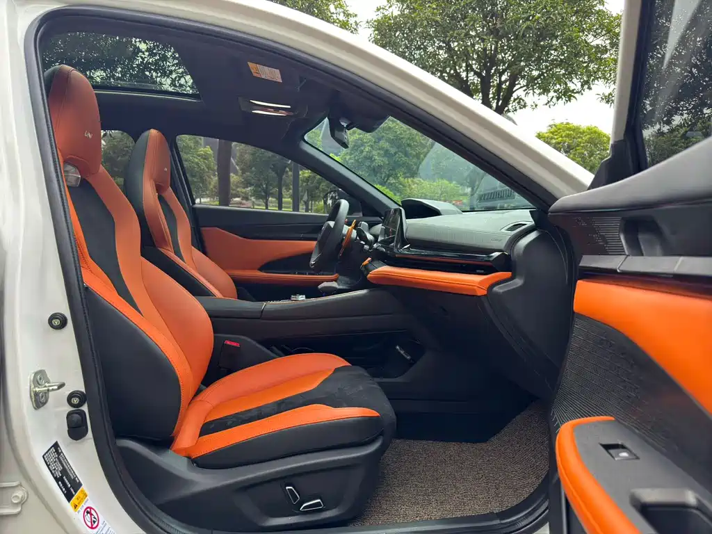 Changan UNI-V — миниатюра 7
