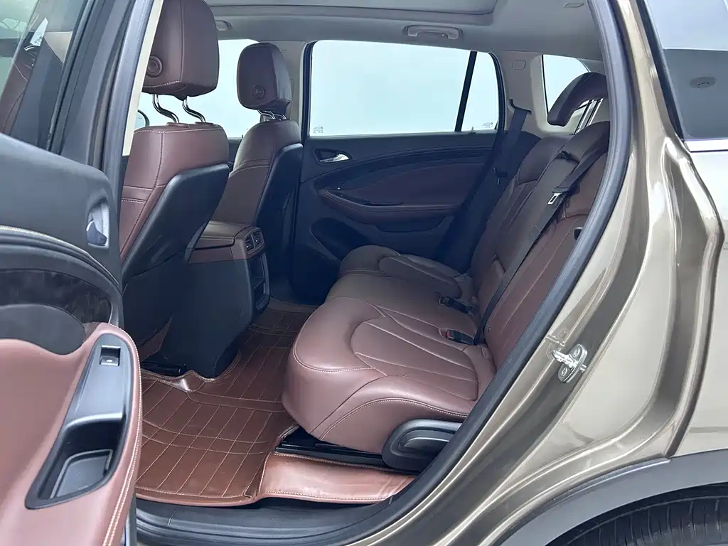 Buick Envision Plus — миниатюра 9