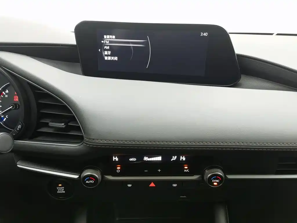 Mazda 3 Axela — миниатюра 12