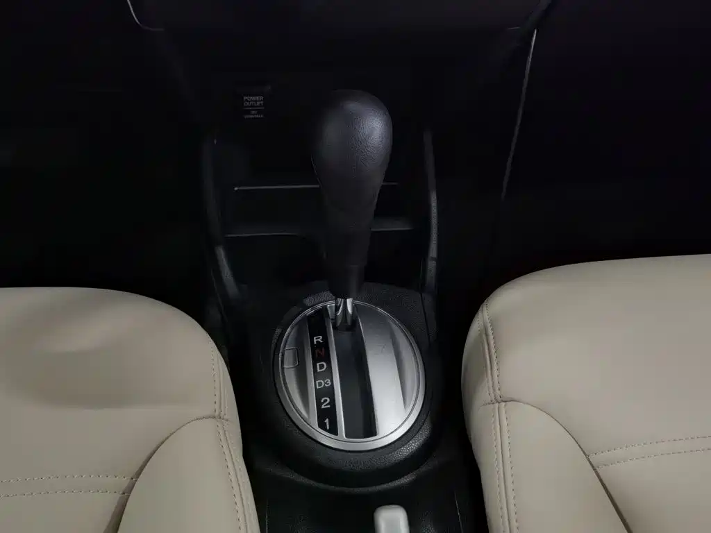 Honda Fit — миниатюра 13