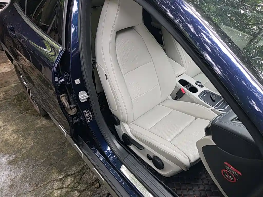 Mercedes-Benz GLA — миниатюра 25