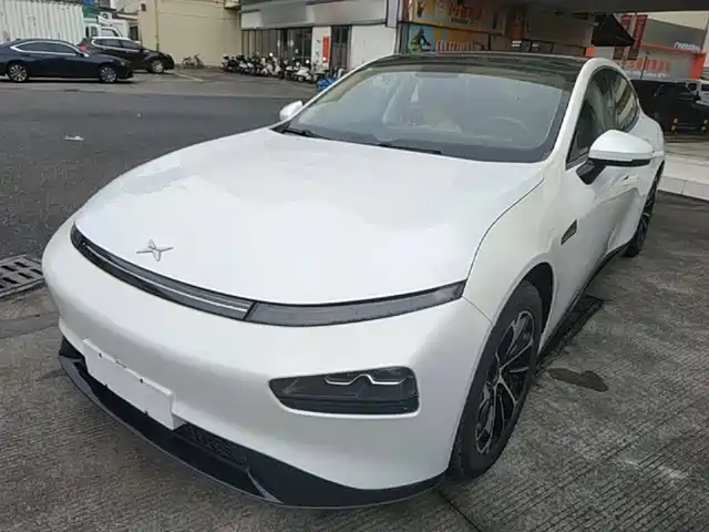 XPeng P7
