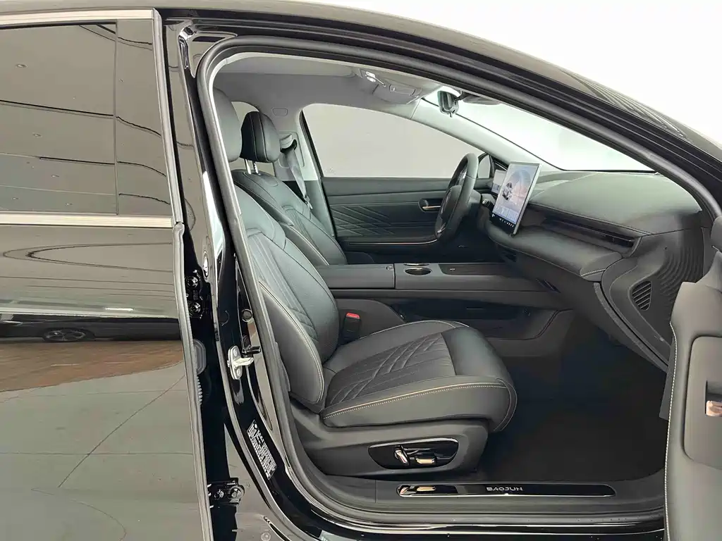 Baojun Xiangjing — миниатюра 10