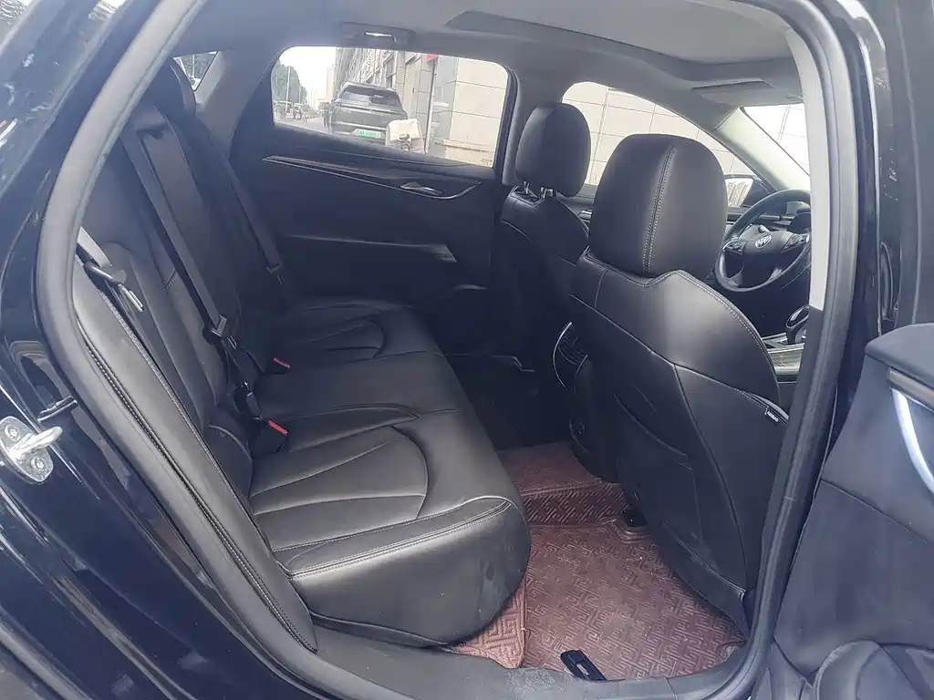 Buick LaCrosse — миниатюра 5