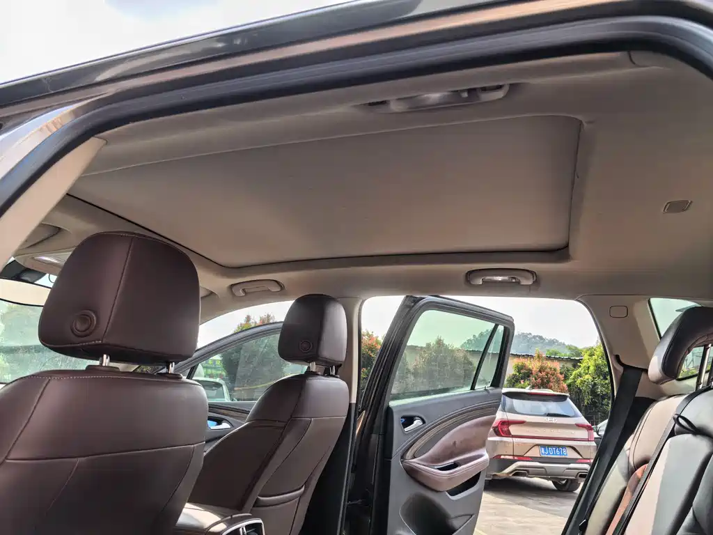 Buick Envision Plus — фотографии объявления, Фото 13