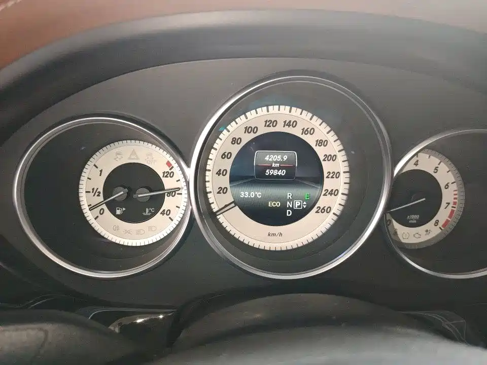 Mercedes-Benz CLS — миниатюра 10