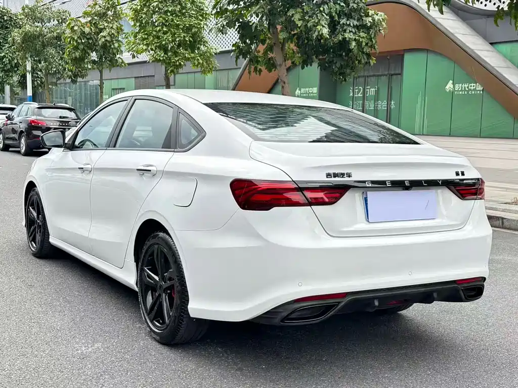 Geely Binrui — миниатюра 16