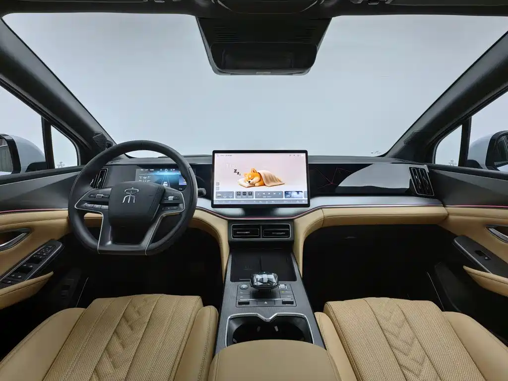 BYD L DM-i — миниатюра 5