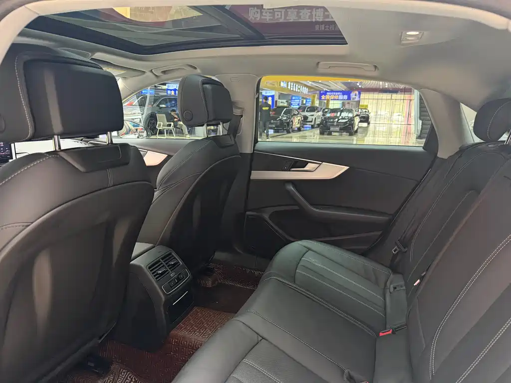 Audi A4L 2020 40 TFSI Fashion