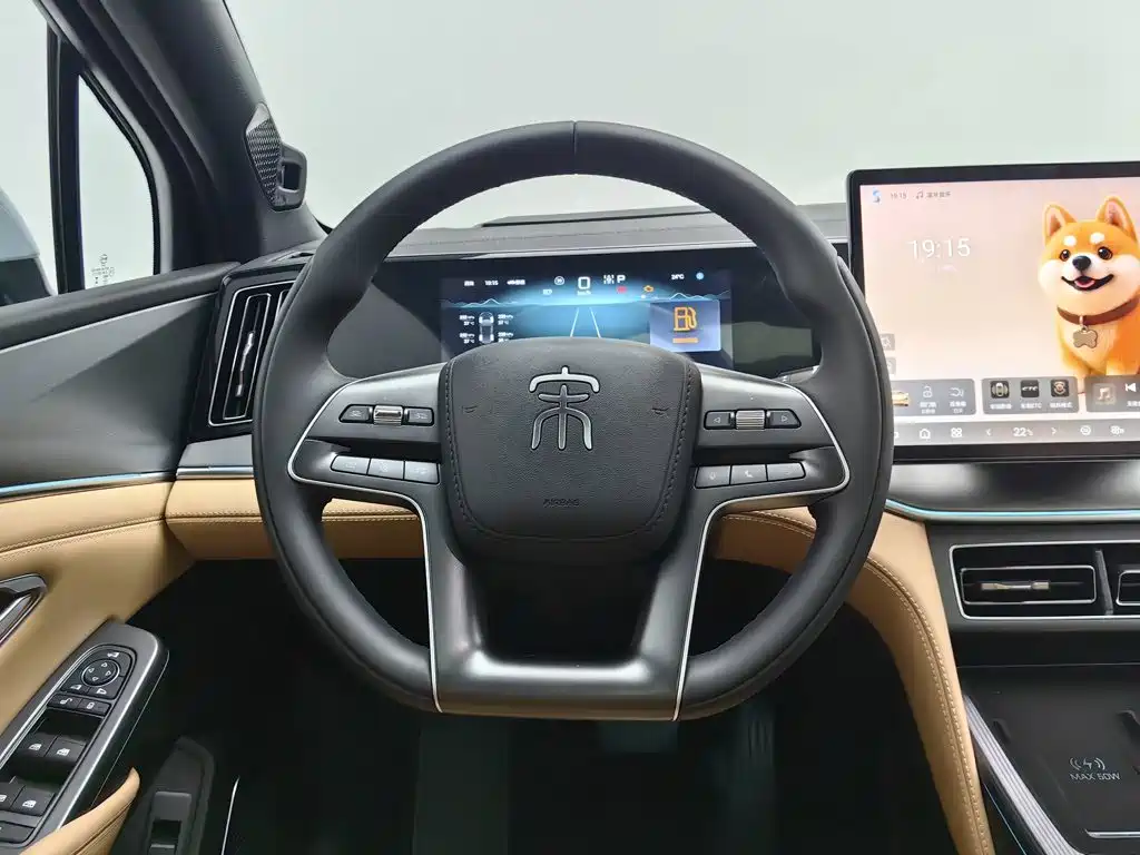 BYD L DM-i — миниатюра 11