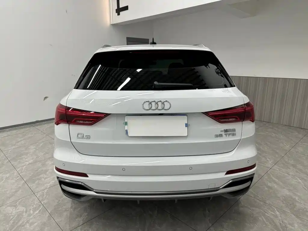 Audi Q3 — миниатюра 5