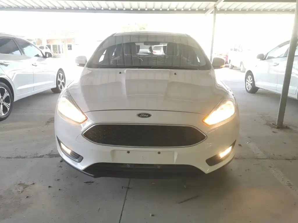 Ford Focus — миниатюра 3