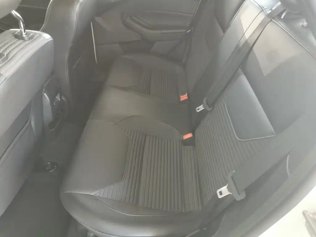 Ford Focus — миниатюра 17