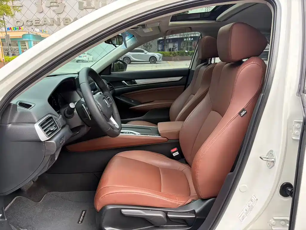 Honda Inspire — миниатюра 10