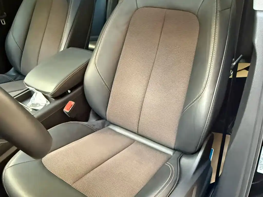 Audi Q5L — миниатюра 8