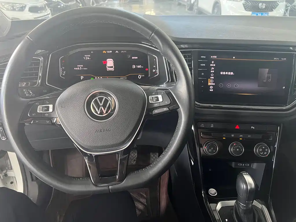 Volkswagen T-Roc 280TSI DSG 2WD Comfort Enjoy PLUS, фото 14