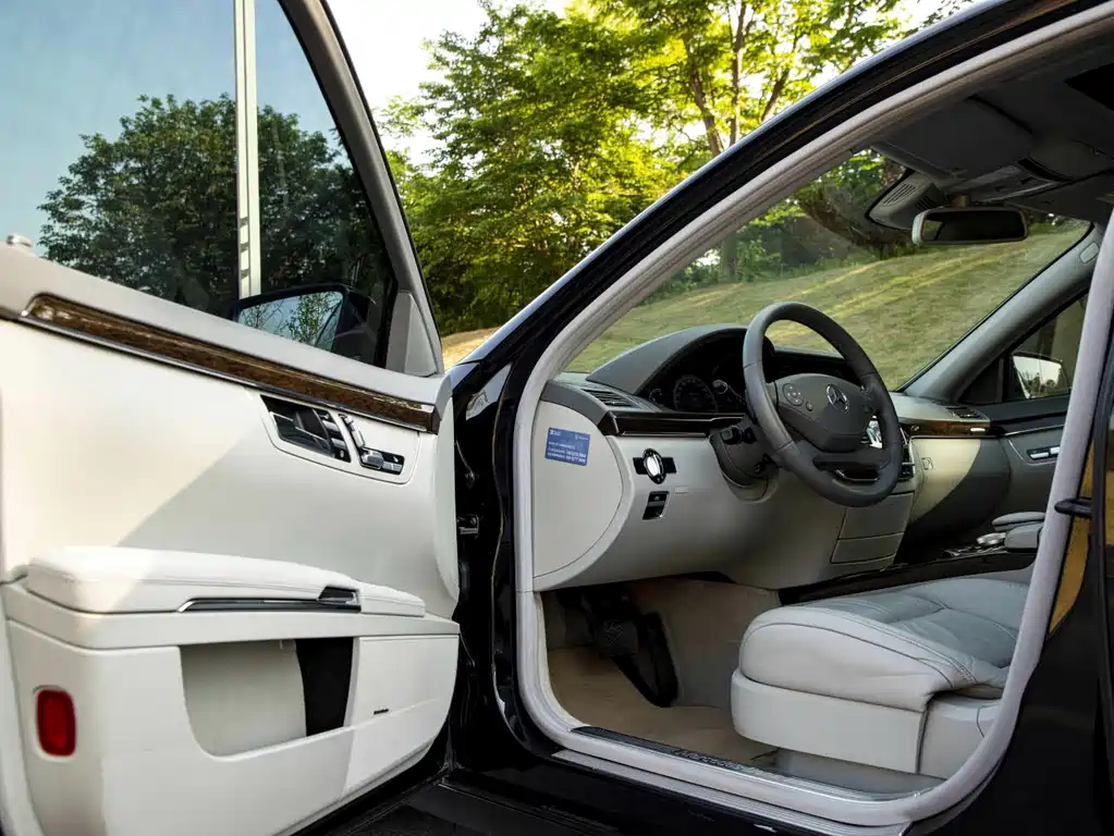Mercedes-Benz S-Class — миниатюра 10