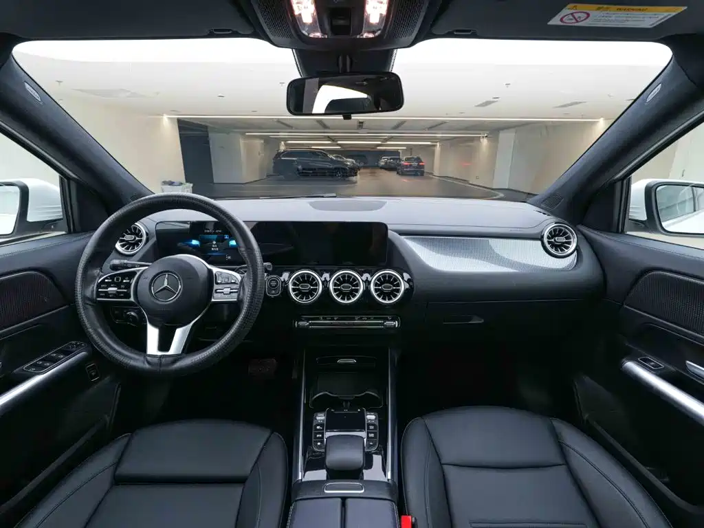 Mercedes-Benz GLA — миниатюра 21