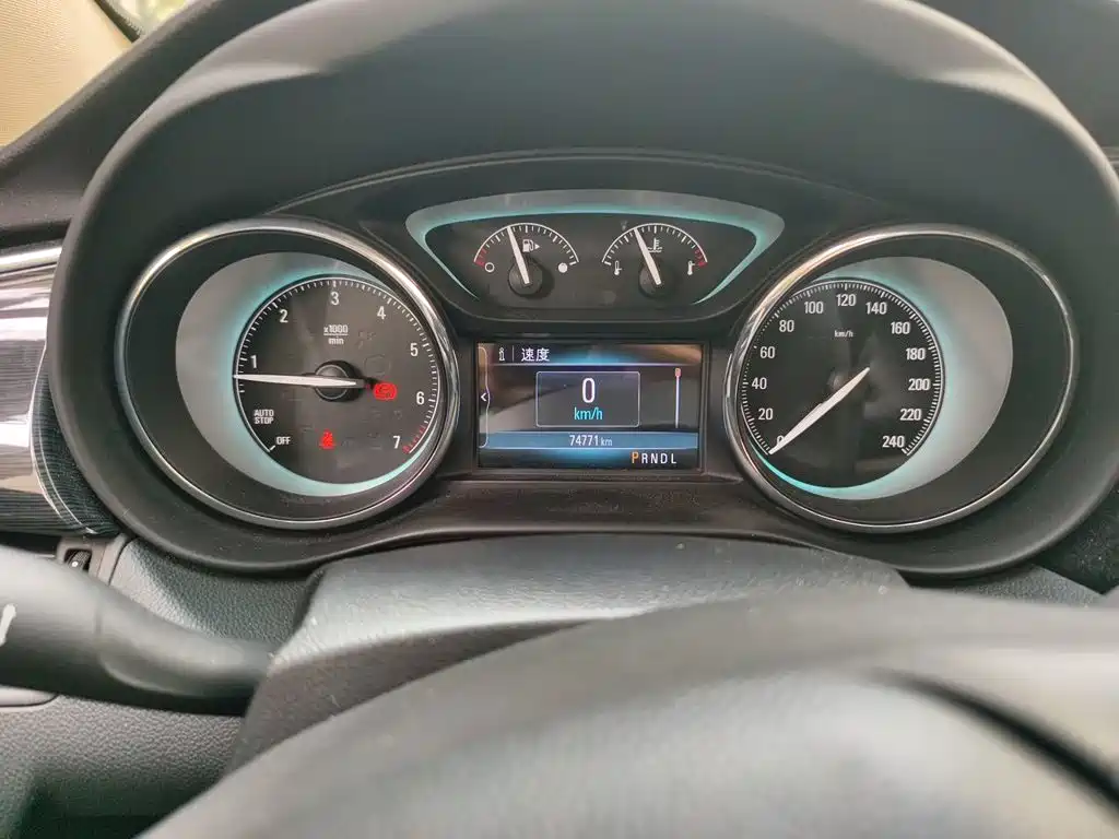 Buick Envision Plus — миниатюра 5