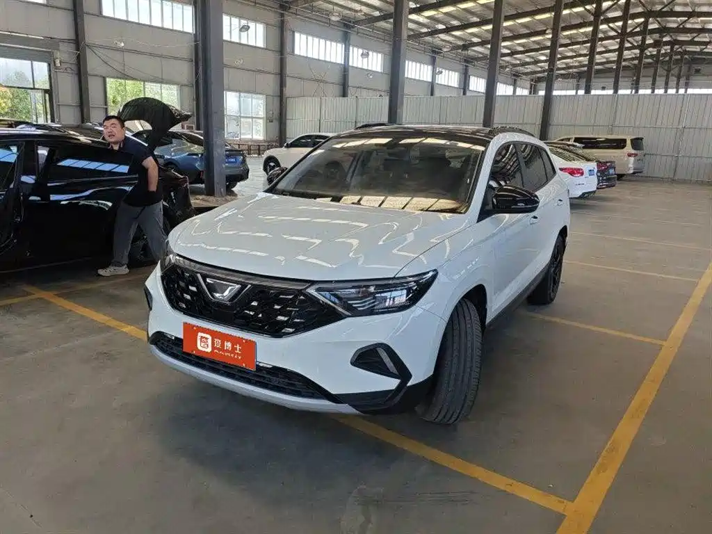 Купить Jetta VS7