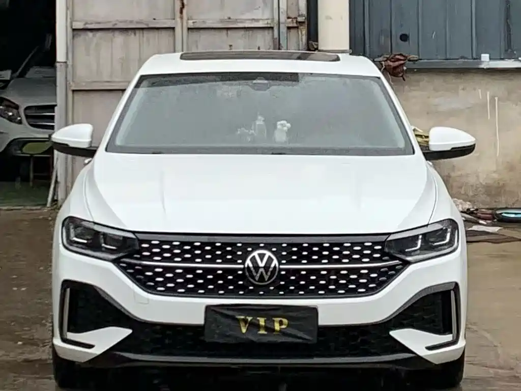 Volkswagen Lavida — миниатюра 2