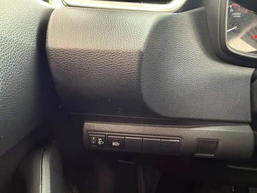 Toyota Corolla — миниатюра 16