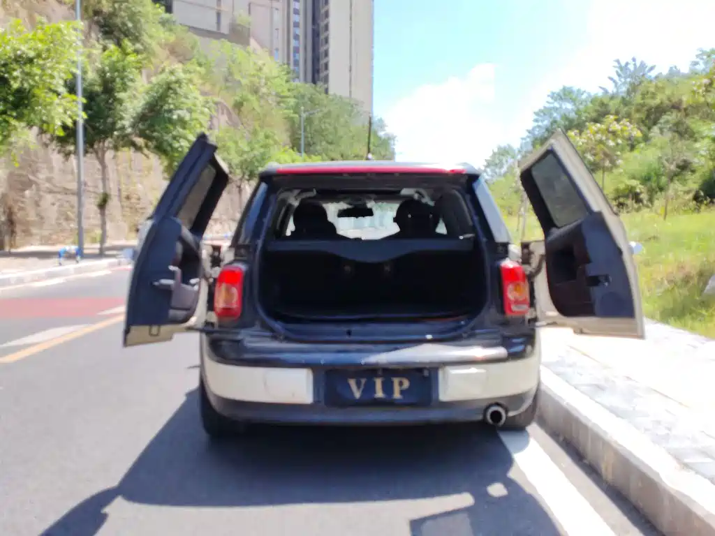 MINI Mini Clubman — миниатюра 7