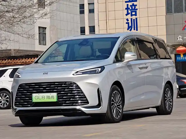 BUICK GL8 NEW ENERGY 2025