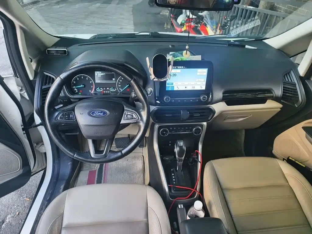 Ford Ecosport — миниатюра 10