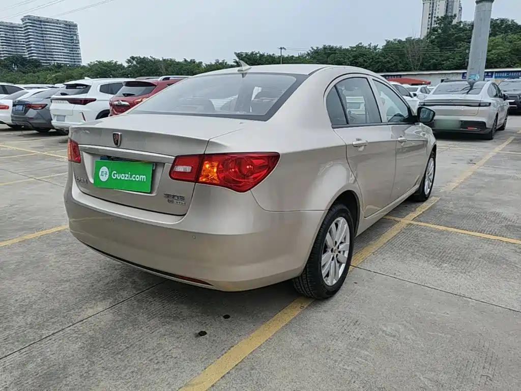 Roewe 350 — миниатюра 6